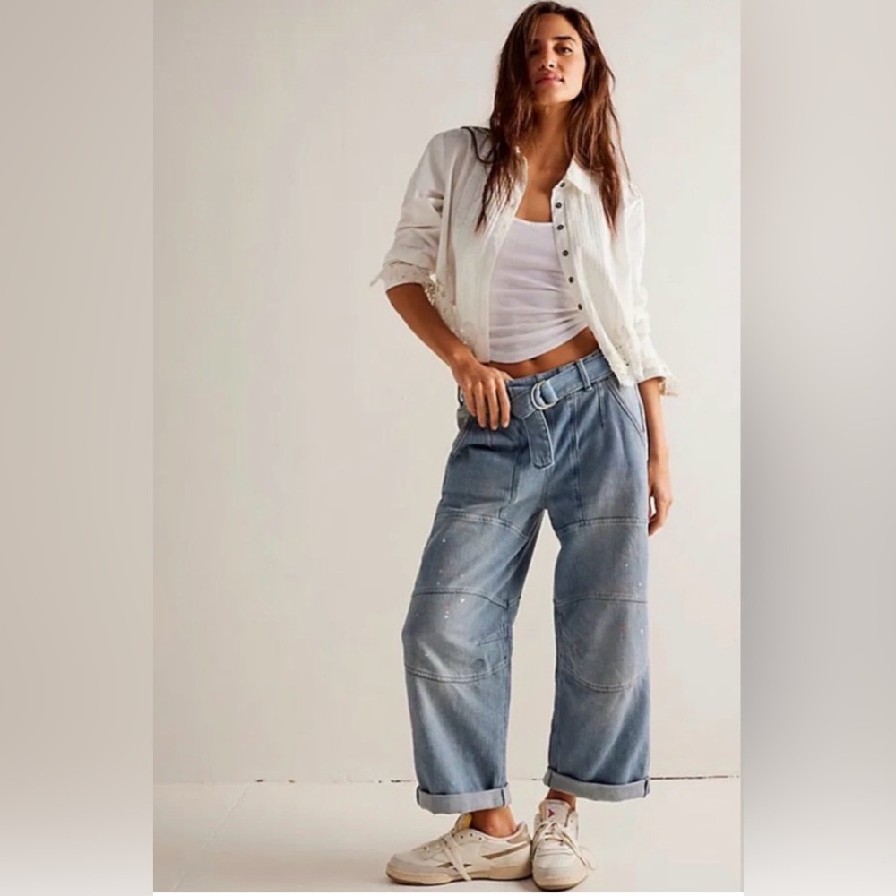 FREE PEOPLE WE THE FREE‎ Pavement Artist Slouchy Cropped Jeans XS